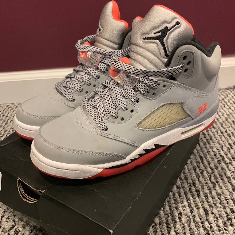 Jordan retro 4
